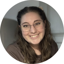 Portrait de Manon Defrance UX UI designer